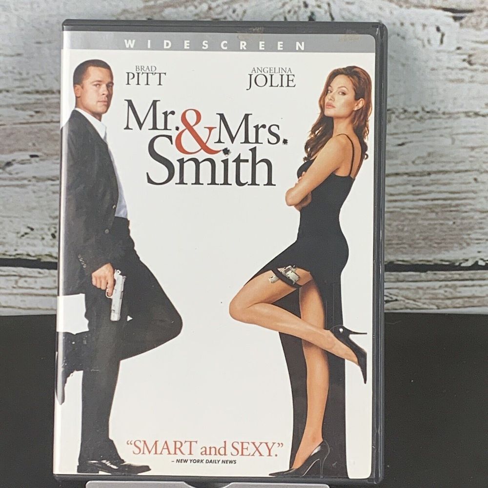 Mr. & Mrs. Smith (DVD, 2005) Brad Pitt, Angelina Jolie, Adam Brody, Vince Vaughn